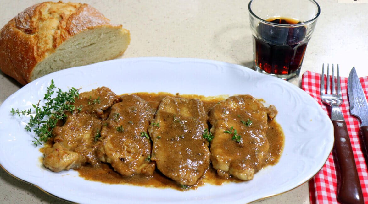ESCALOPE AL VINO BLANCO