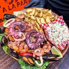 PARRILLADA MAR Y TIERRA