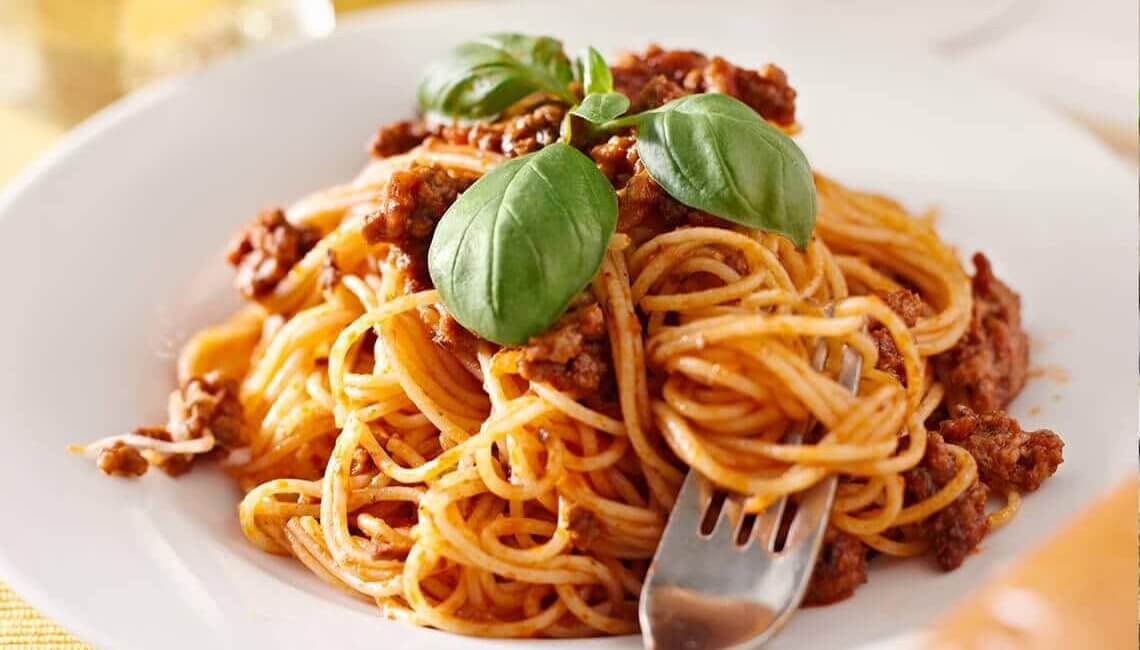 PASTA BOLONESA