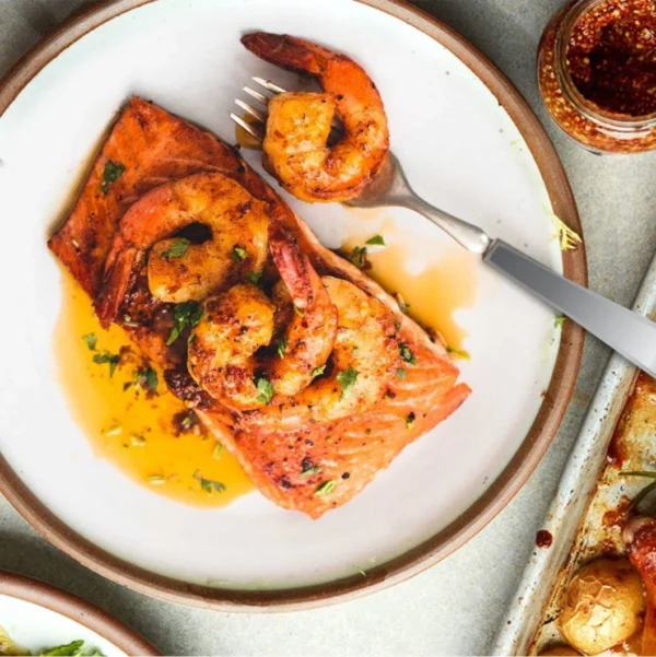 SALMON CON CAMARONES